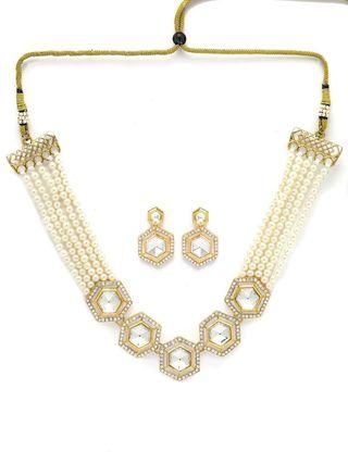 Karatcart Pearl Beaded Hexagonal Polki Kundan Necklace Set for Women